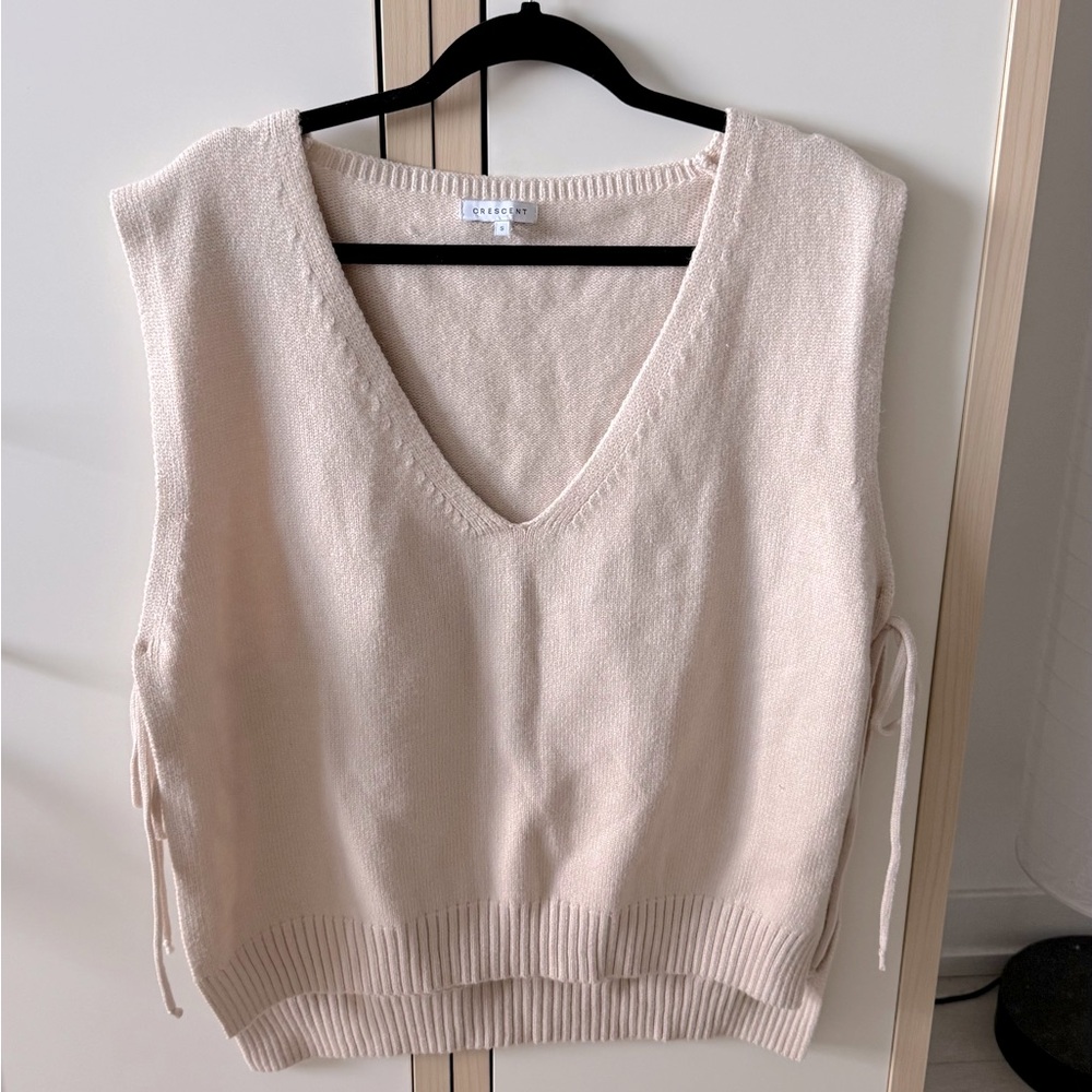 CRESCENT vest